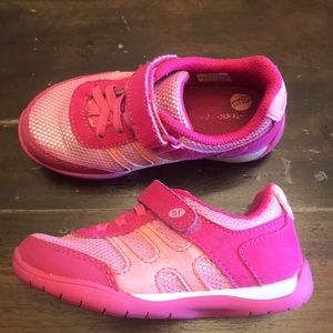 Stride Rite pink shoes sz 7.5